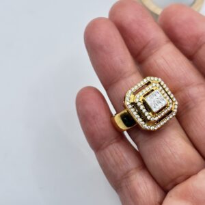 Bague carré lux doré