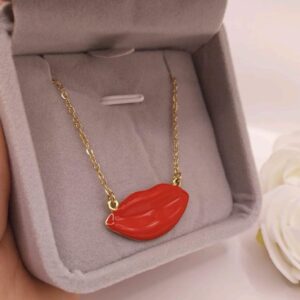 Collier bouche