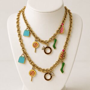 Parure bibelots couleur