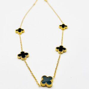 Collier trèfle noir (Copie)