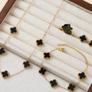 Parure trèfles noir 3 pièces